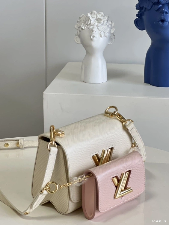 PM VUITTON TWIST LOUIS 0801